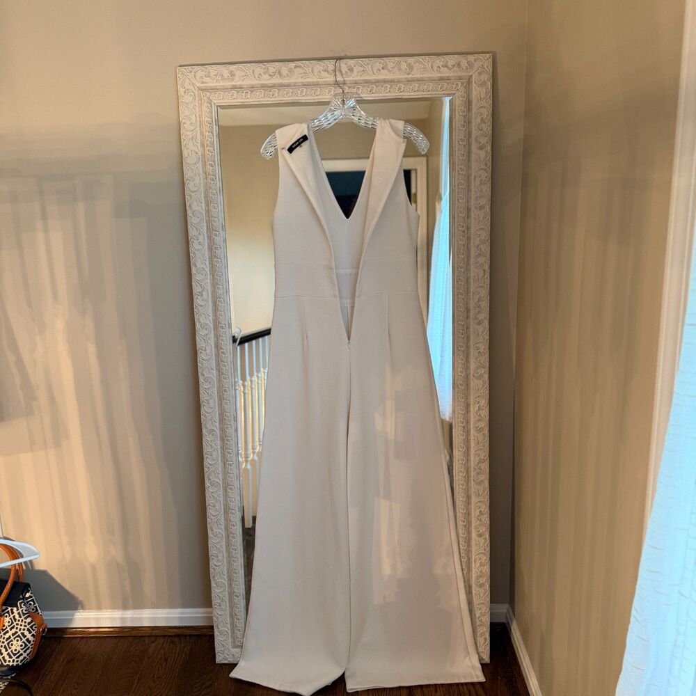 White Wide Leg Jumpsuit, V Neck, Sugar+Lips, Bridal, Wedding, NWT, M - Picture 7 of 7